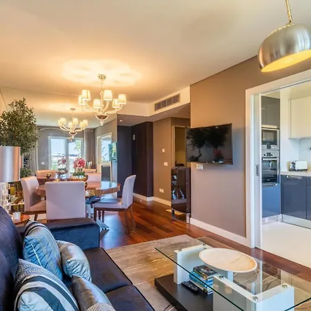 Manny Quinta Vitoria, By Pausa Φουνκάλ